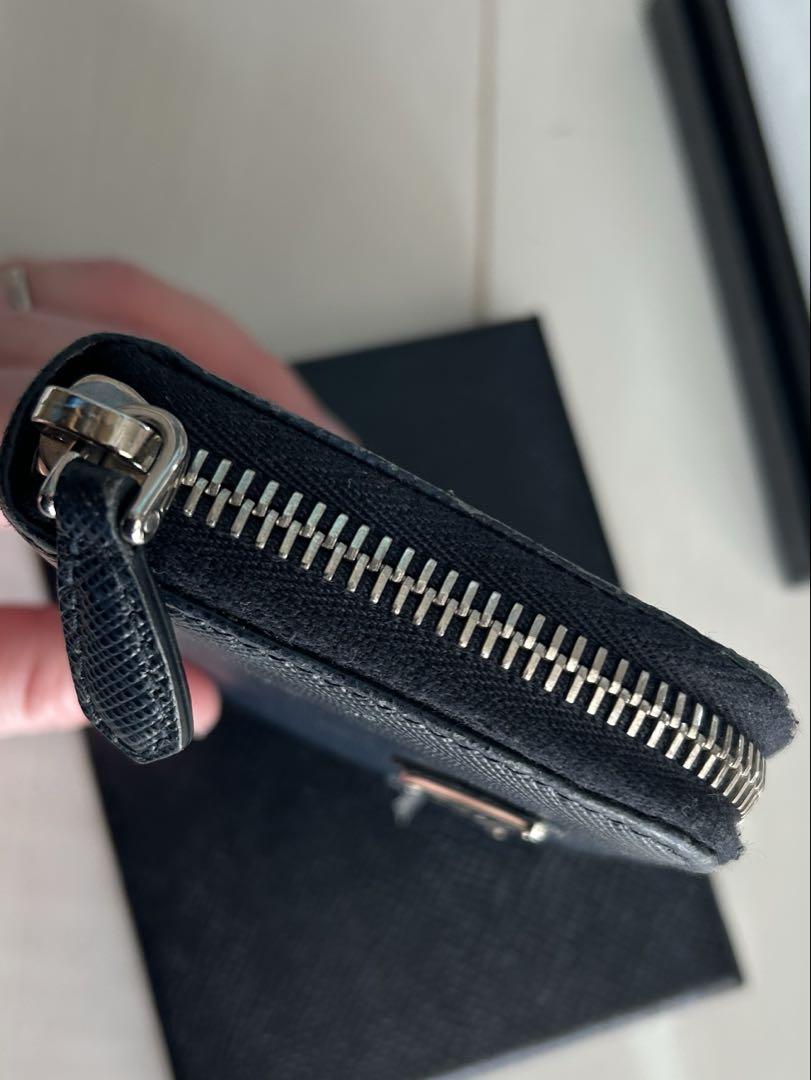 PRADA 小銭入れ　コインケース