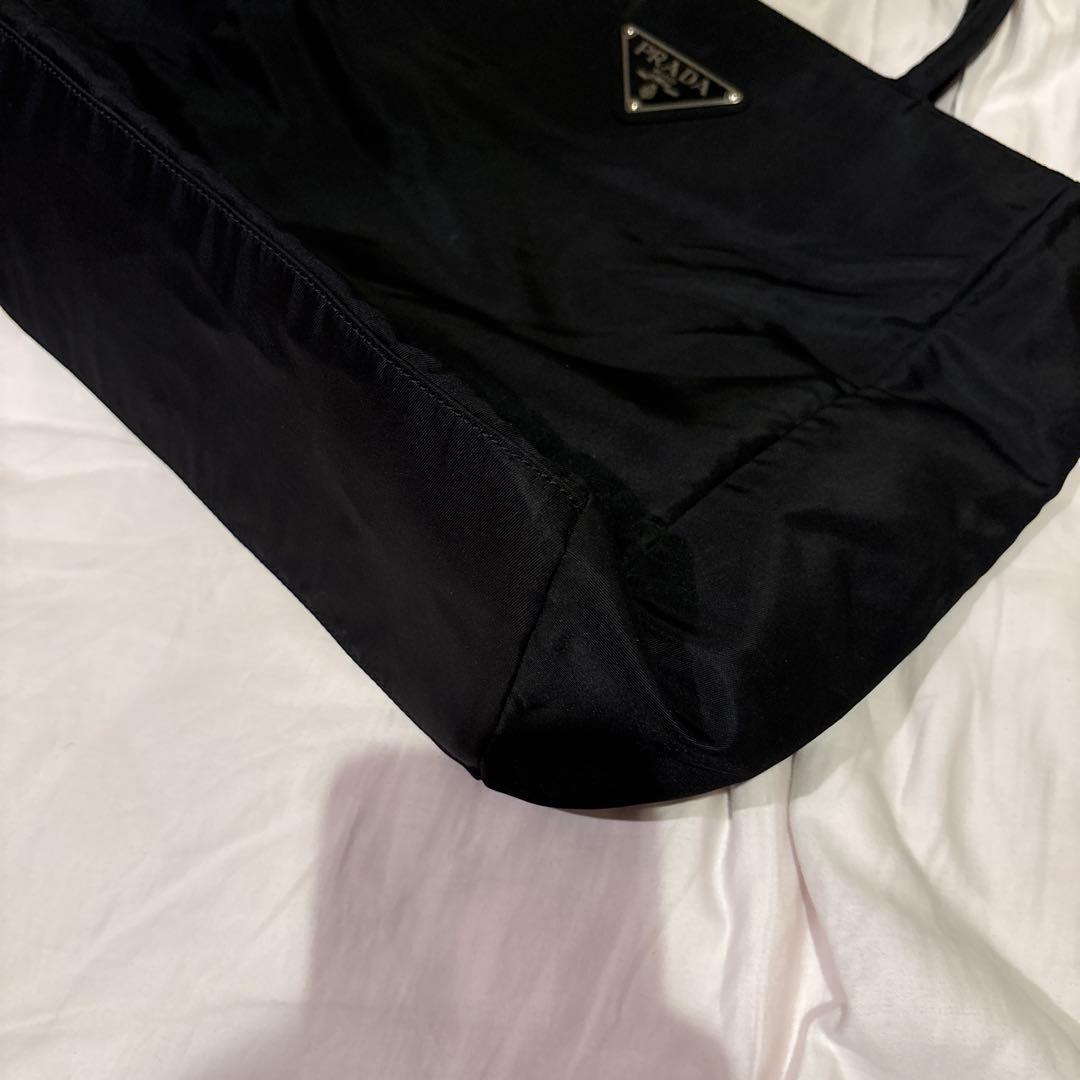 PRADA ヴィンテージ トートバッグ ブラック ナイロン PRADA ヴィンテージ トートバッグ ブラック ナイロン