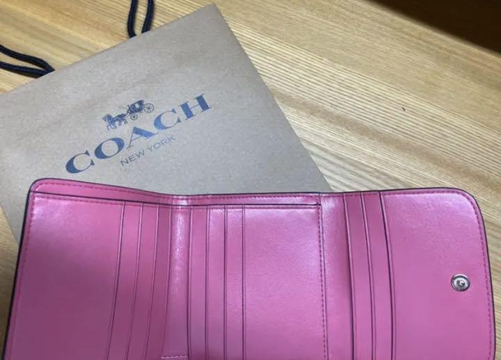 こちらの 新品 折り財布 紙袋小袋付き♡ mSGDt-m42318446028 COACH らくらくメ