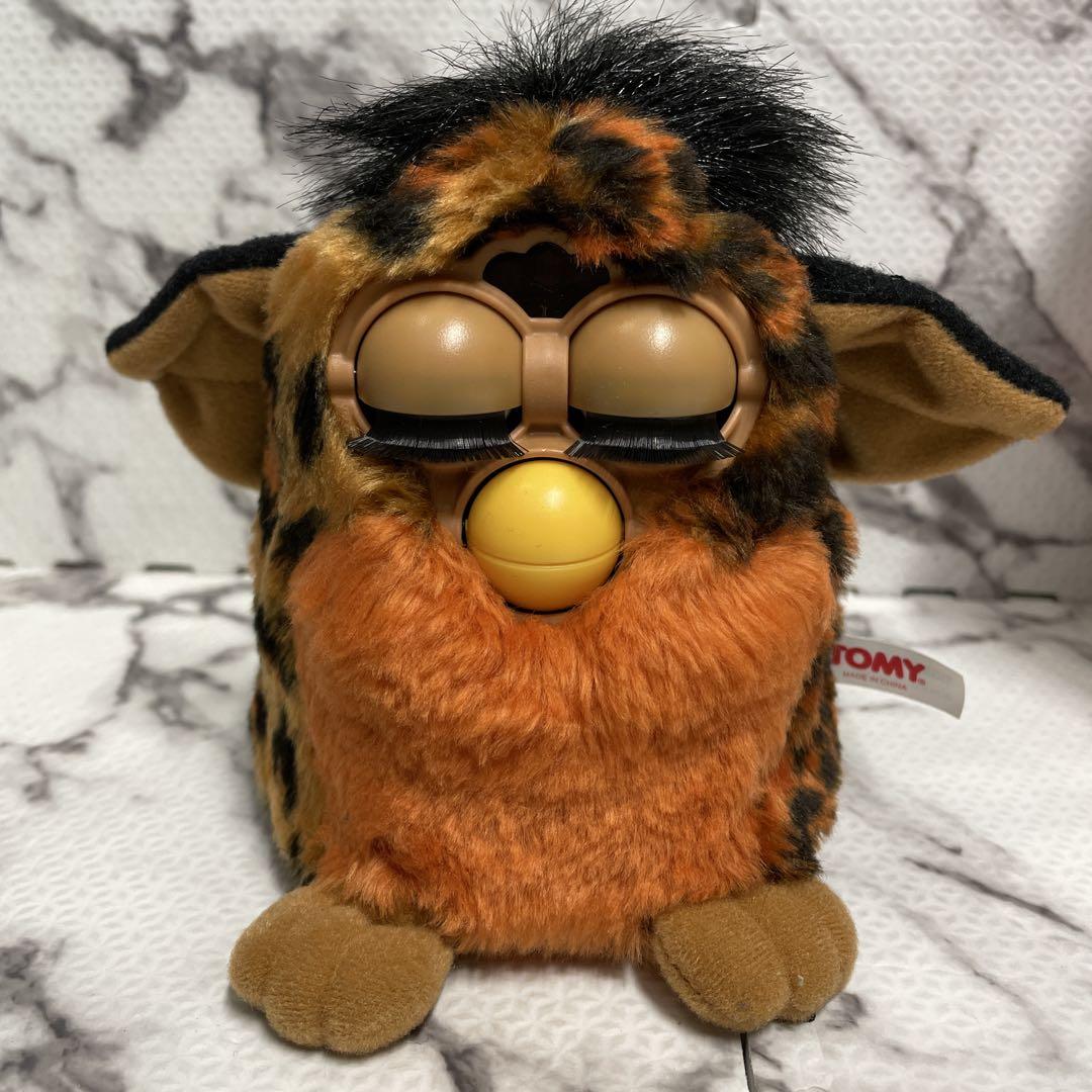 TOMY Furby 初代ファービー　ぬいぐるみ