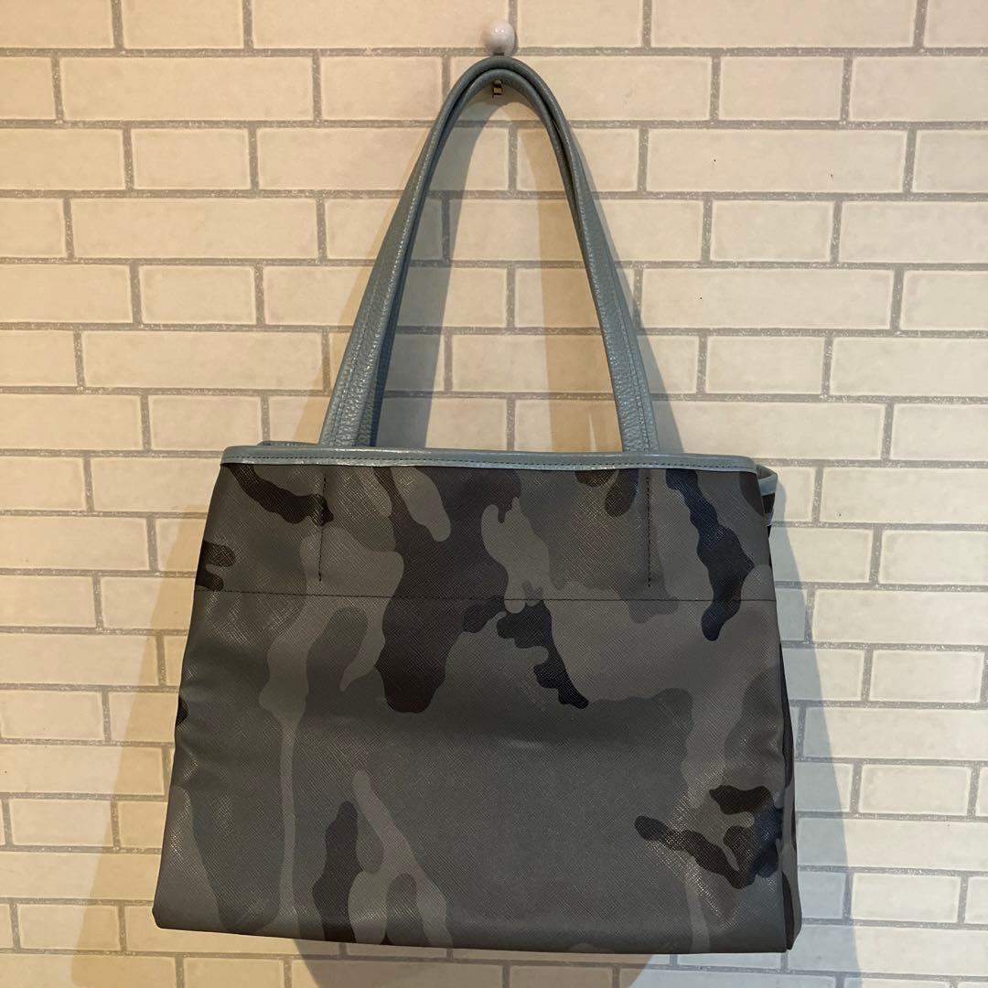 ❤️A.D.M.Jレザーリボン付きカモフラ柄トートバック❤️ ❤️A.D.M.Jレザーリボン付きカモフラ柄トートバック❤️ - メルカリ