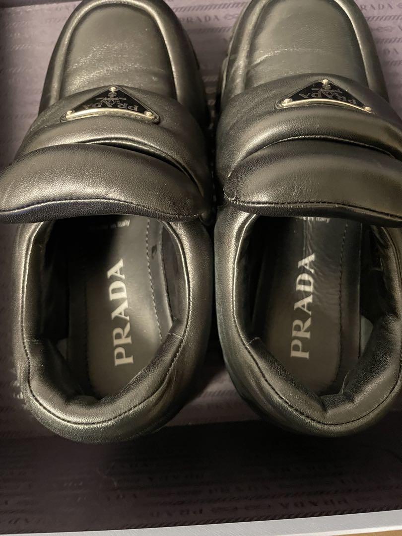 国内発送【PRADA】モノリス ソフトパデッド レザースニーカー PRADA】モノリス レザー 厚底レースアップ スニーカー (PRADA