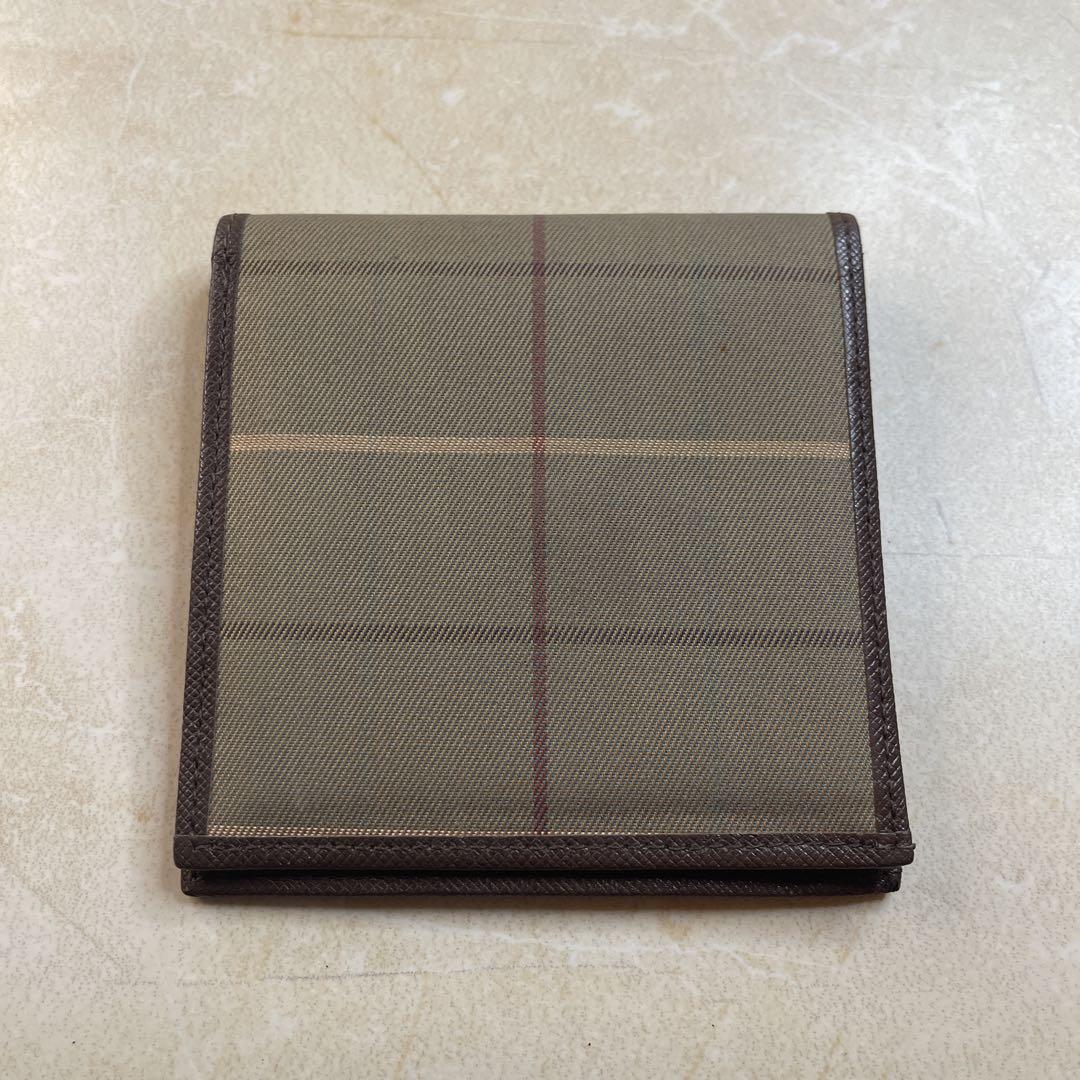 BURBERRY ノバチェック柄 二つ折り財布 Burberry チェック柄 二つ折り財布 - メルカリ