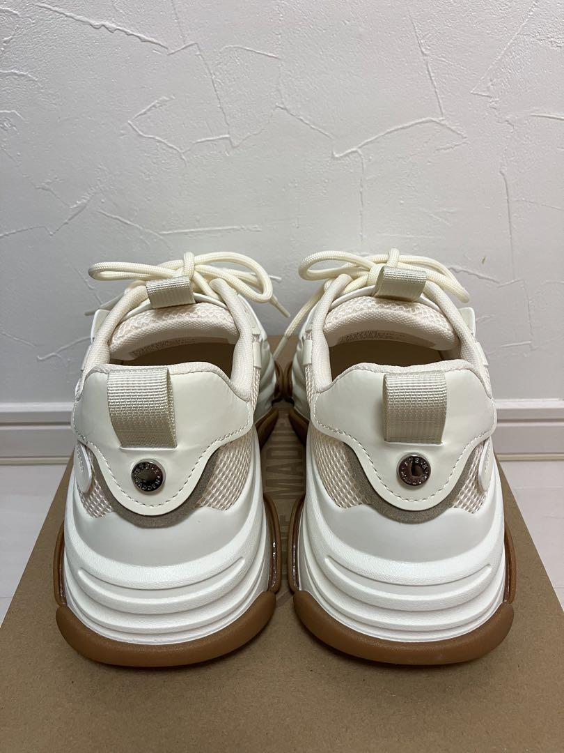 STEVE MADDEN スニーカー　24㎝