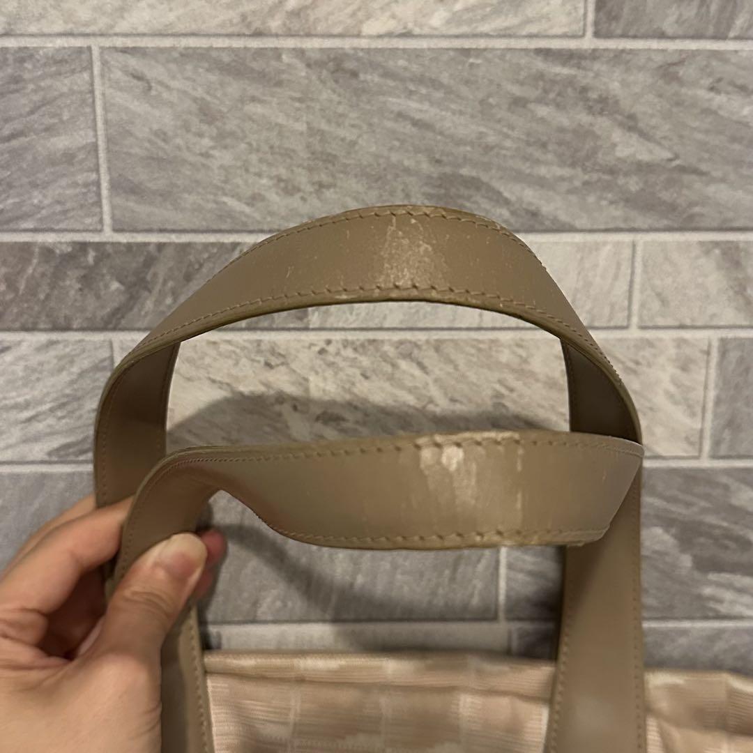 CHANEL(シャネル) トートバッグ　ニュートラベルライン