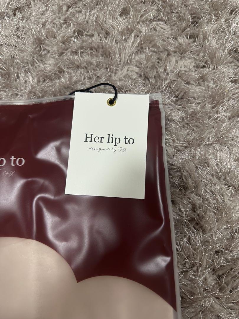 新品未使用 herlipto classic cherry tee pink - メルカリ