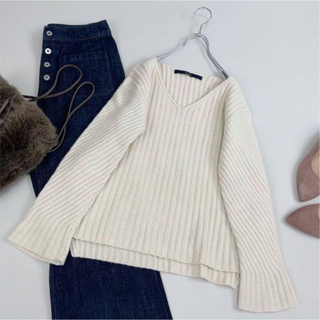 ⭐︎美品 カシミヤ混♡ナナメリブ袖Vネックプルオーバーニット oK3qs-m42339995321 フレームワーク 大得価格安