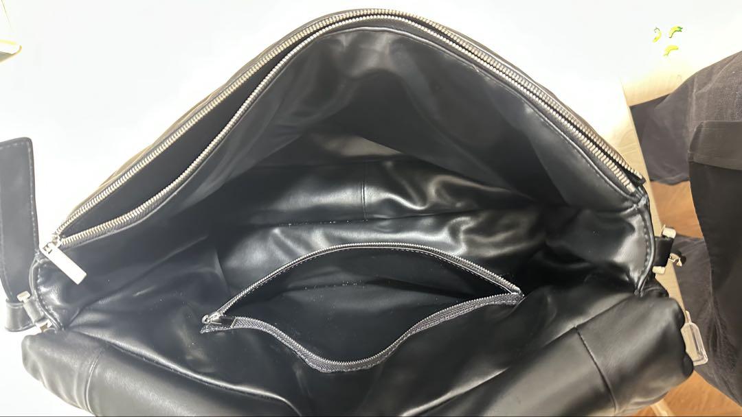 リックオウエンスBIG PILLOW GRIFFINレザーショルダーバッグ