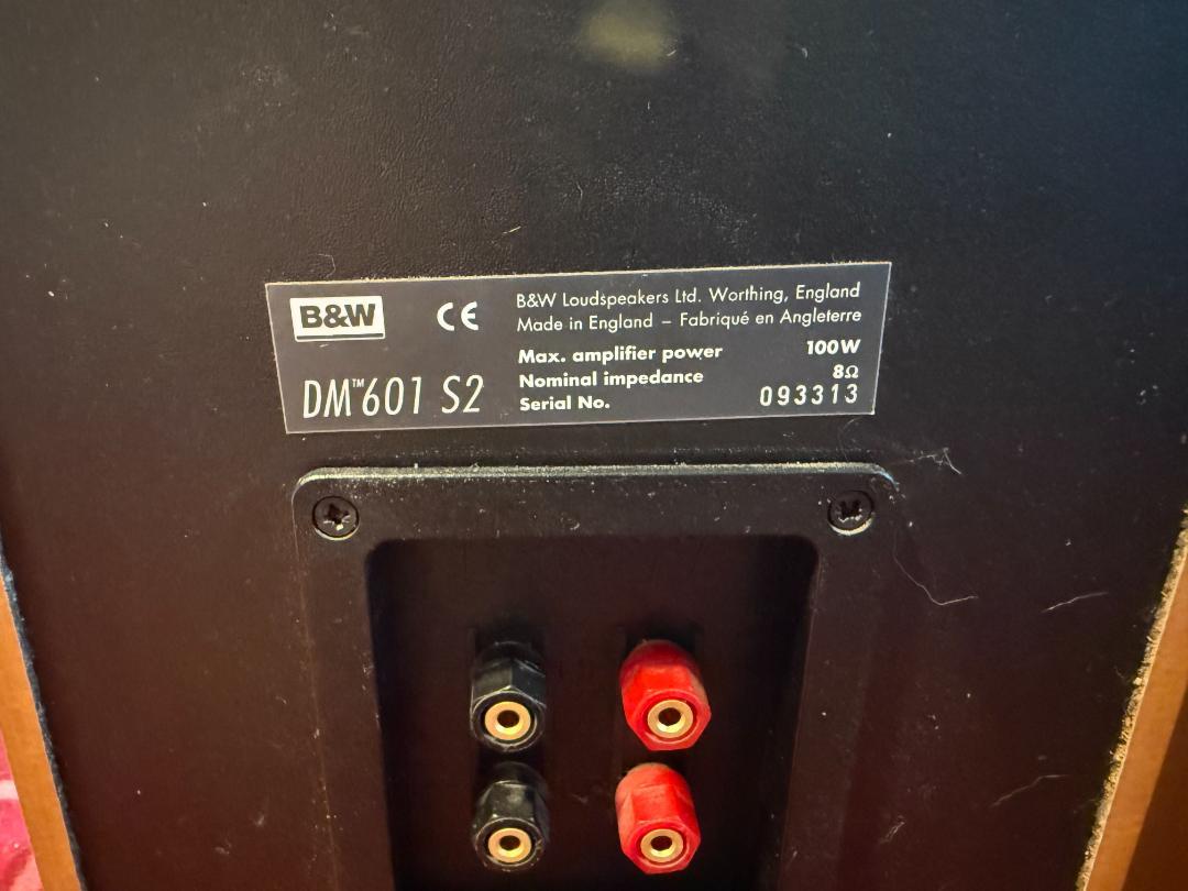 動作品 B&W DM601 S2 スピーカーペア シリアル連番