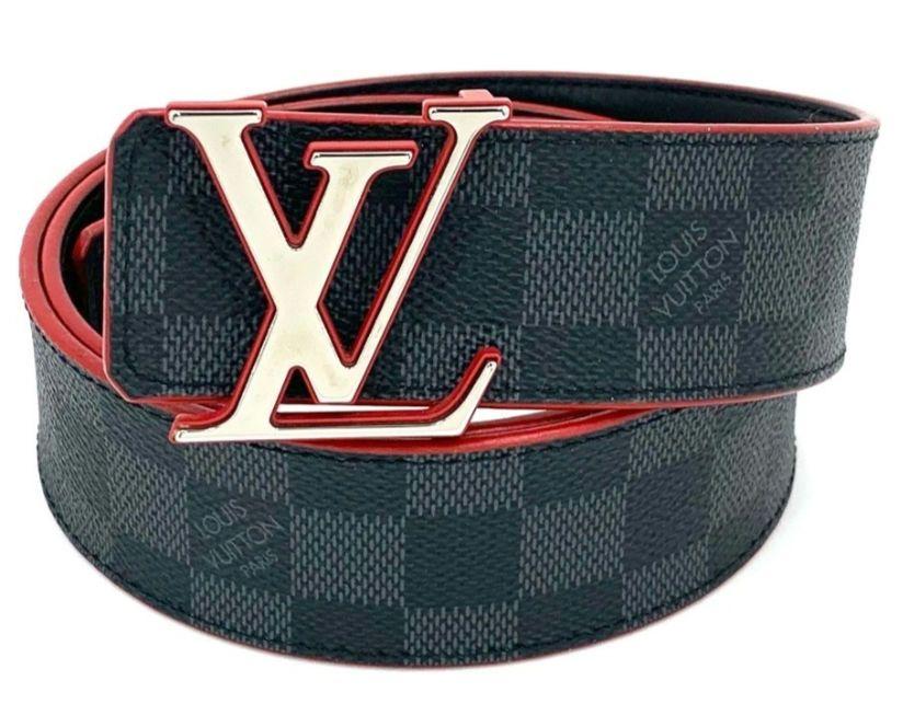 LOUIS VUITTON ルイヴィトン サンチュール LVイニシャル 40mm