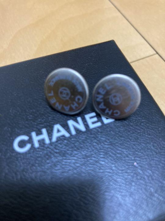 CHANEL シャネル　ピアス　小さめ　美品