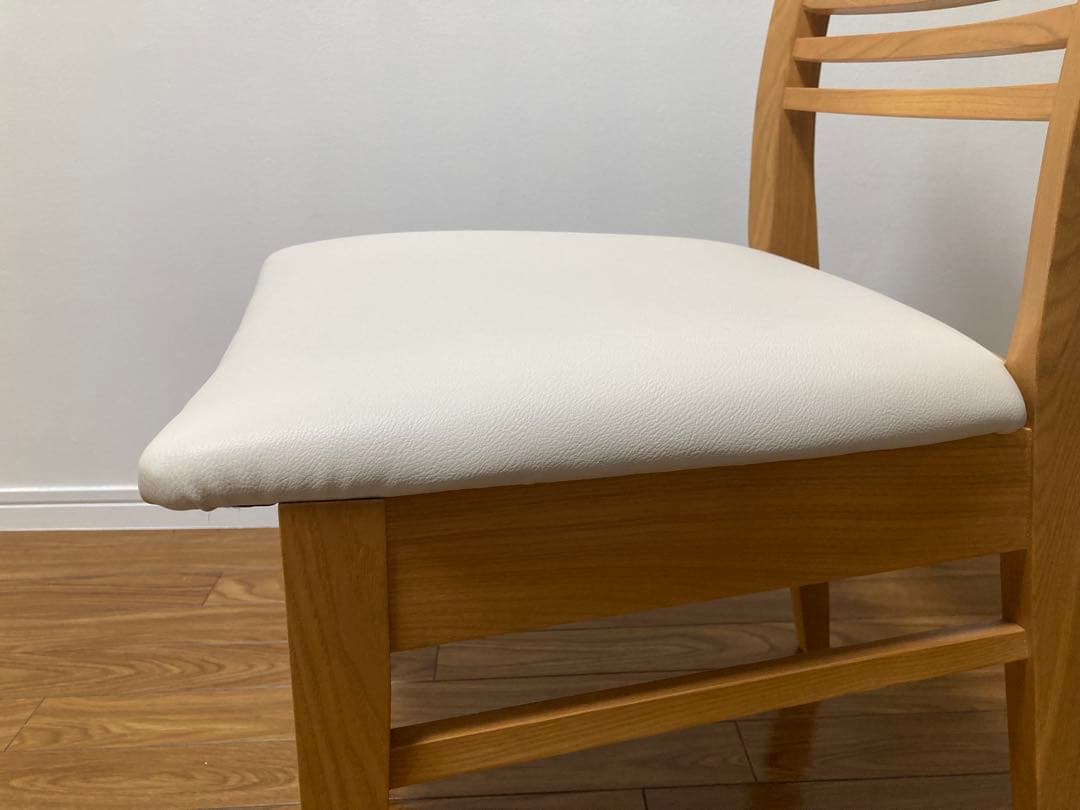 元値17500円 ダイニングチェア ロレイン2 MARWIL-DEMENAGEMENTS_CH