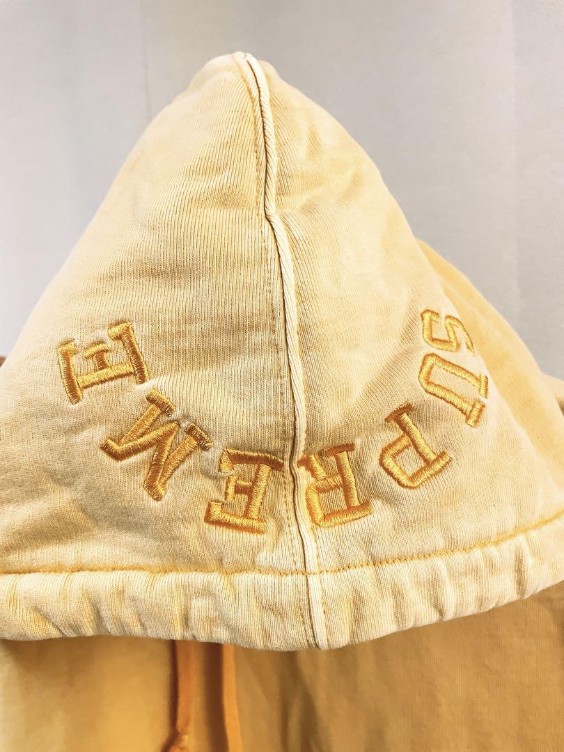 イエローフーディ SUPREME刺繍
