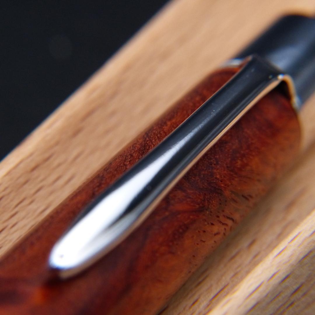 シャープペンシル 本カリン瘤