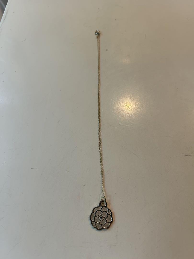 Tiffany & Co. 花モチーフ ネックレス