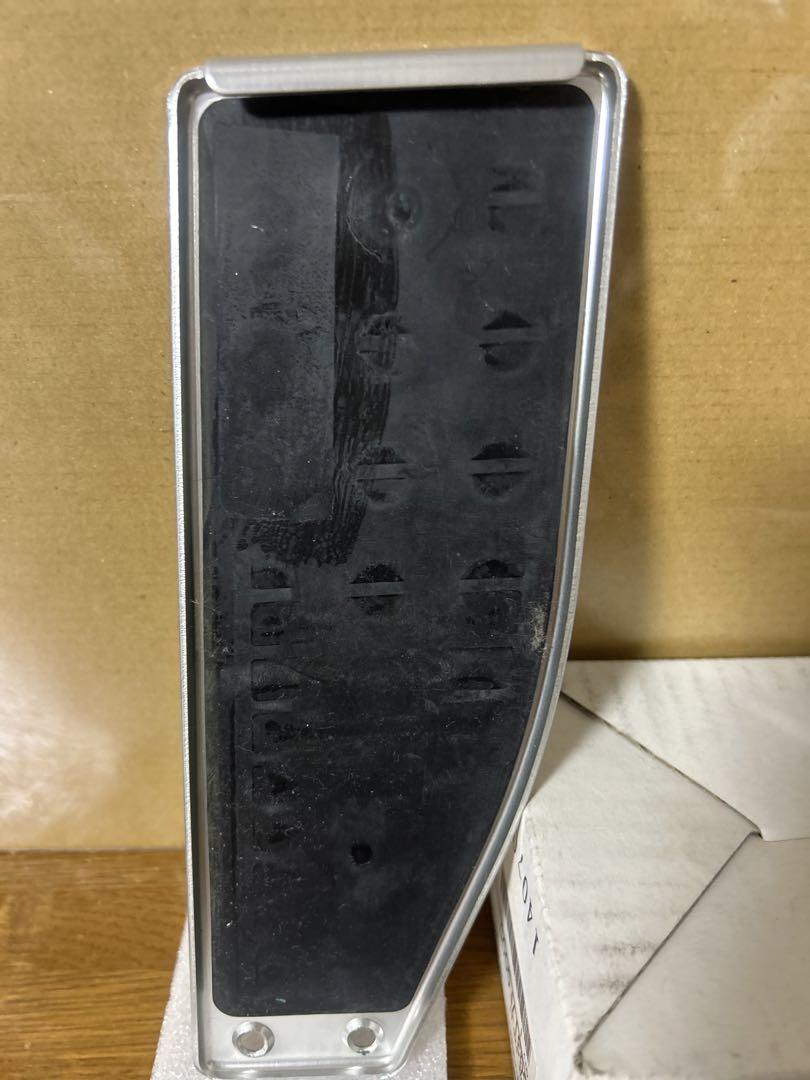 Rさん専用　スバルSTIペダルカバー