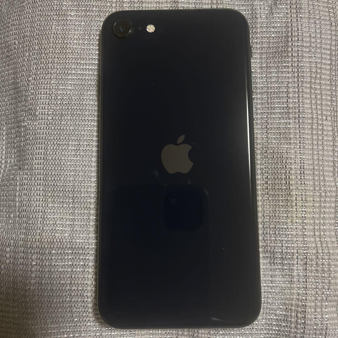 iPhone SE (第3世代) ミッドナイト 64 GB 美品スマートフォン本体