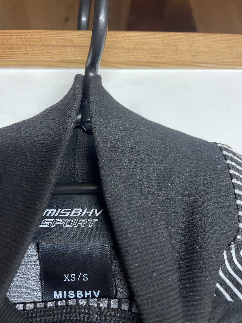 misbhv トップス　s/xsサイズ