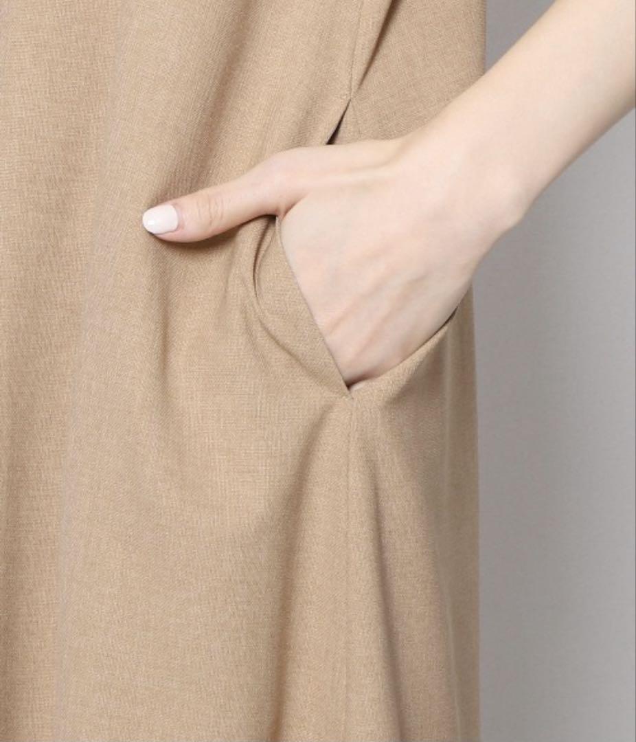 美品 ヴェロフォンナ フリルカラーヘムボーダーワンピース M