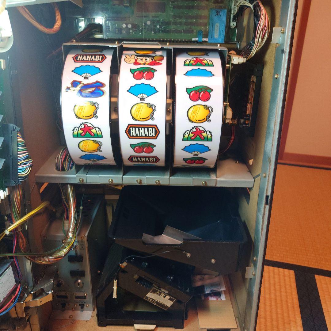 パチスロ実機 大花火 4号機 家庭用 100V 動作確認済 ドアキー コイン 楽天市場】《家庭用パチスロ》大花火☆アルゼ☆ コイン不要機
