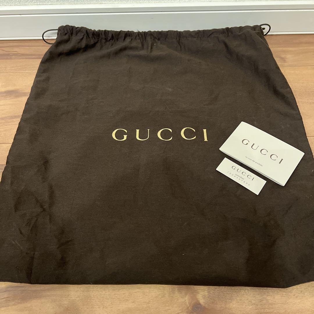 卍 GUCCI