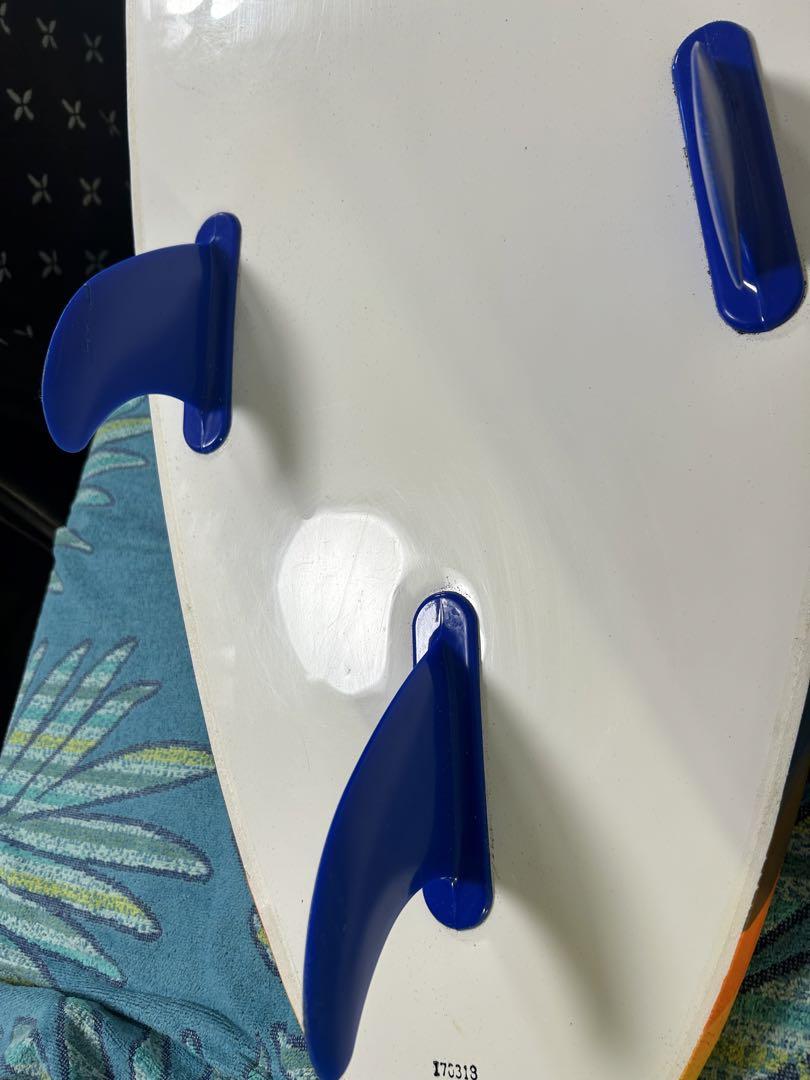 Wavestorm コストコサーフボード8ft ファンボード　フィン、リーシュ付