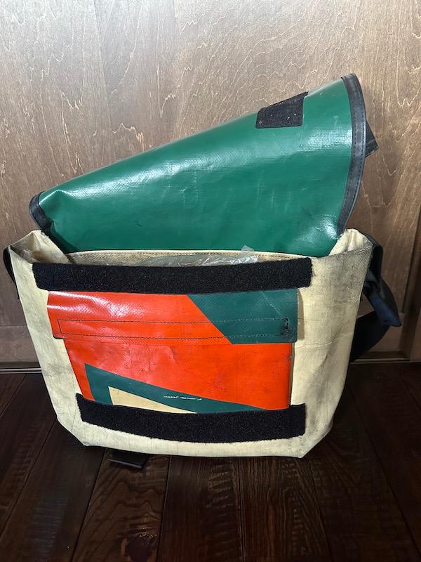 FREITAG　ラージメッセンジャーバッグ
