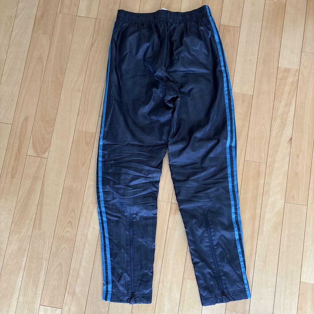 adidas ピステセット ネイビー ストライプ