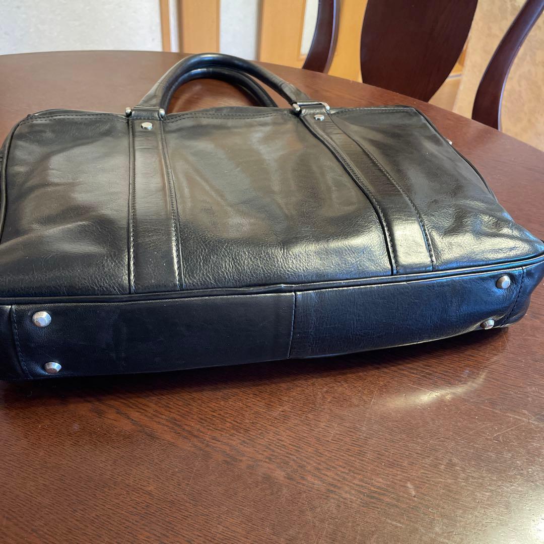 ココマイスター マットーネ ジルベルト 黒 ブリーフケース