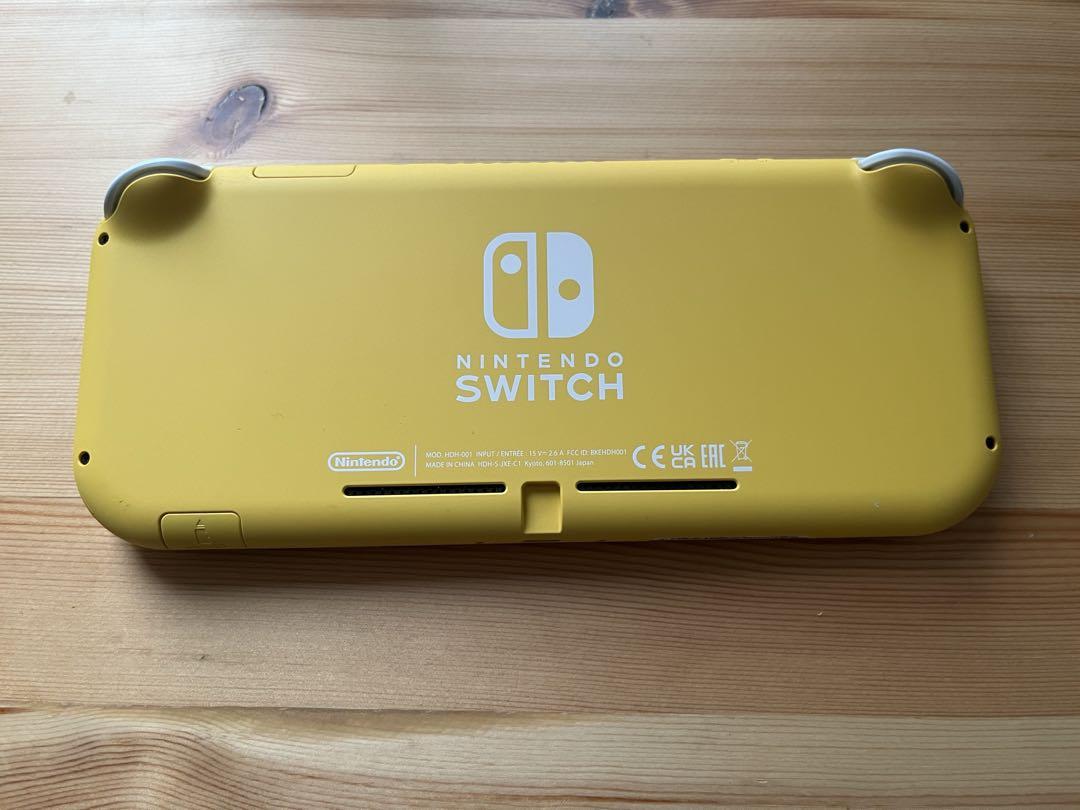 Nintendo Switch Lite イエロー 充電器付き
