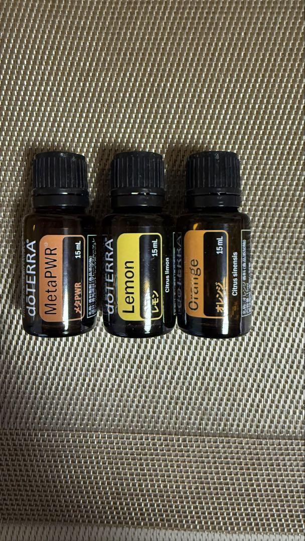 doTERRA エッセンシャルオイル 3本セット - メルカリ