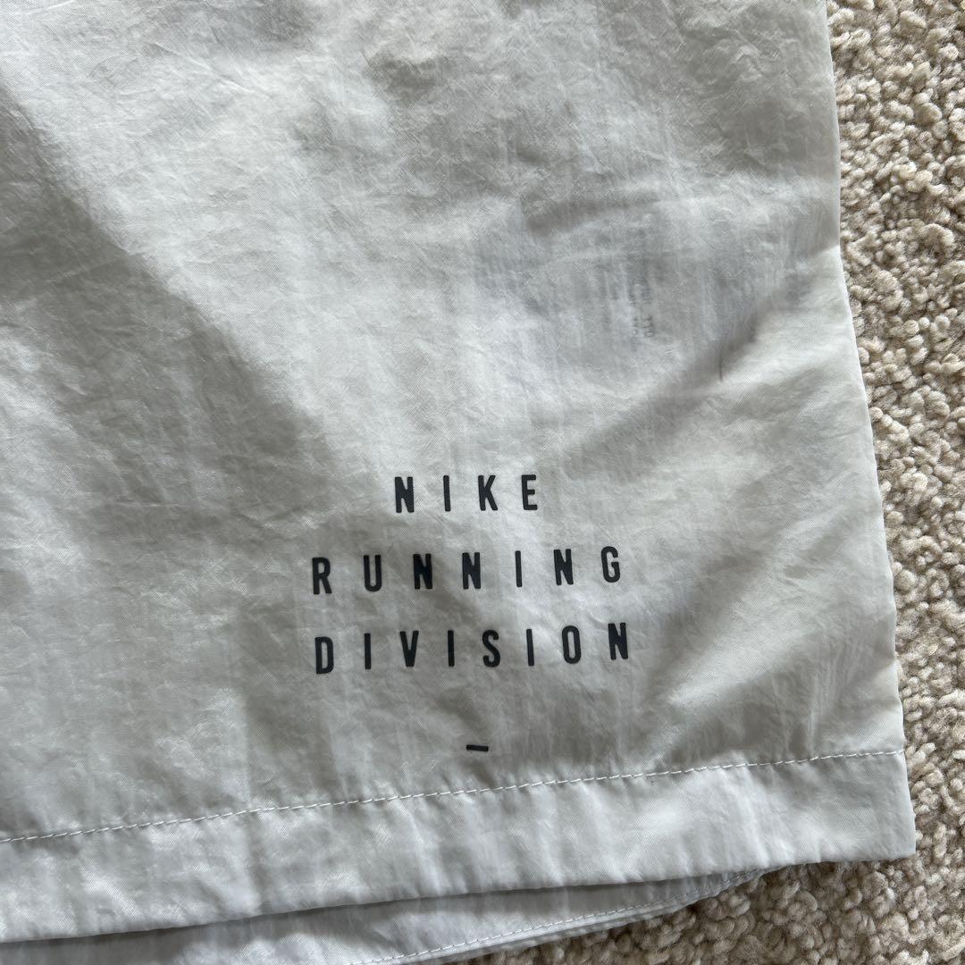 Nike Running Division 長袖ウィンドブレーカー ホワイト