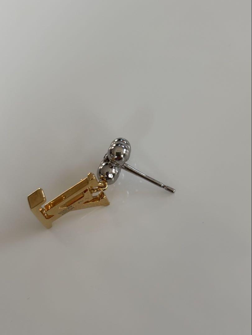 LOUIS VUITTON アイコニック フラワー ピアス 現行販売品