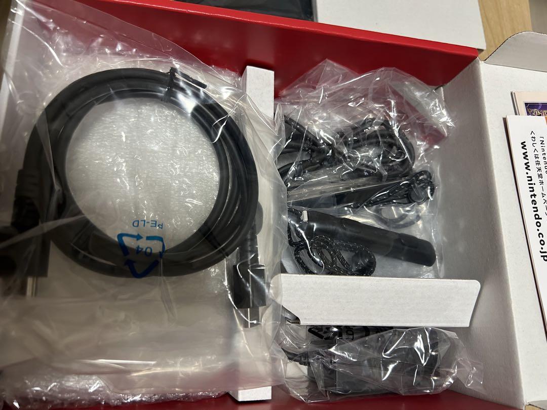⠀【超美品】Switch本体有機EL JCホワイト