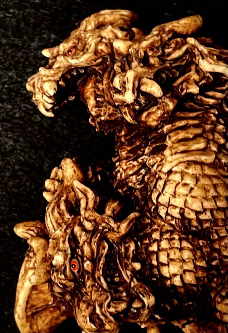 東宝怪獣根付 キングギドラ(大怪獣総攻撃) 木札 木箱付き 東宝怪獣根付 キングギドラ(大怪獣総攻撃) 木札 木箱付き