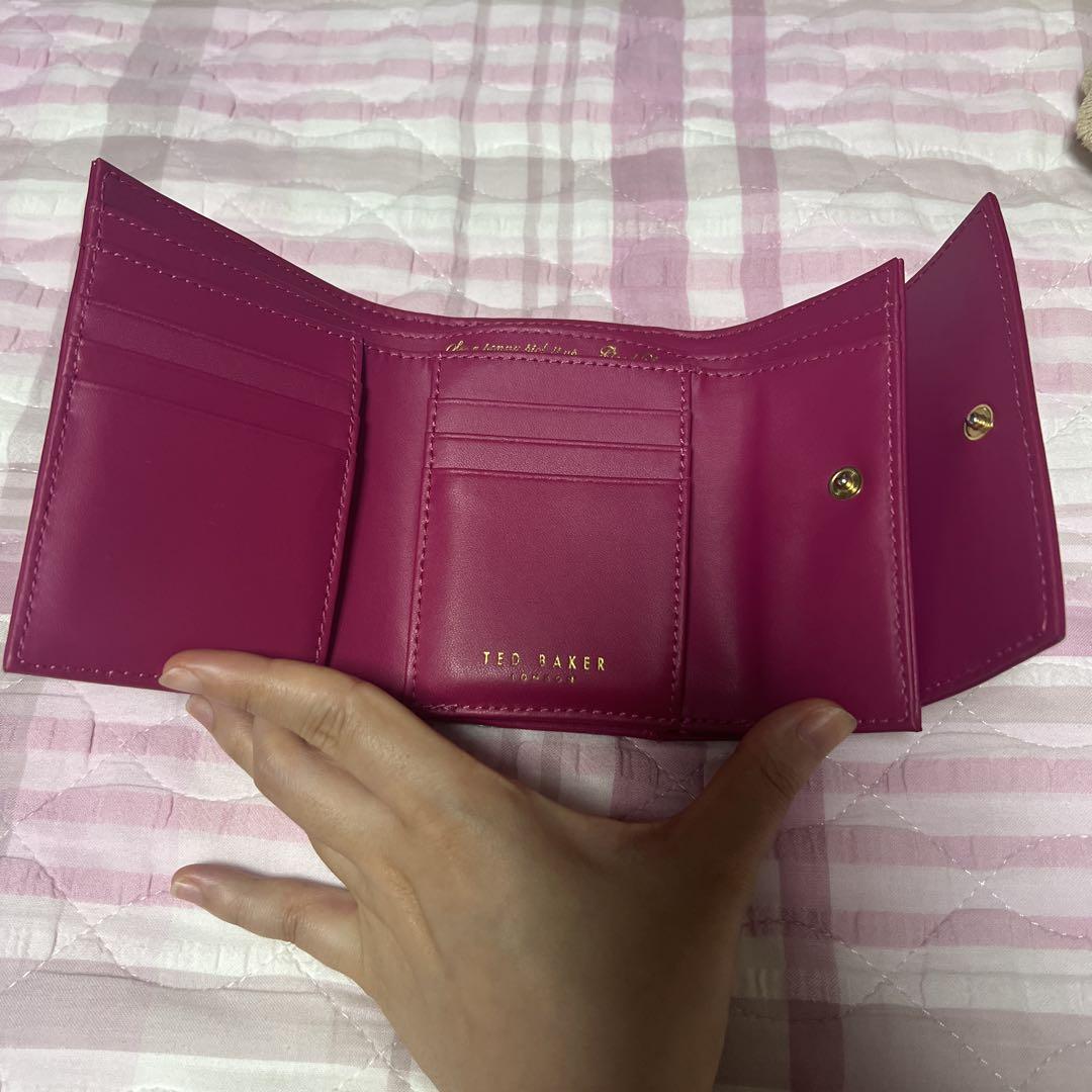 TED BAKER ピンク 三つ折り財布 - メルカリ