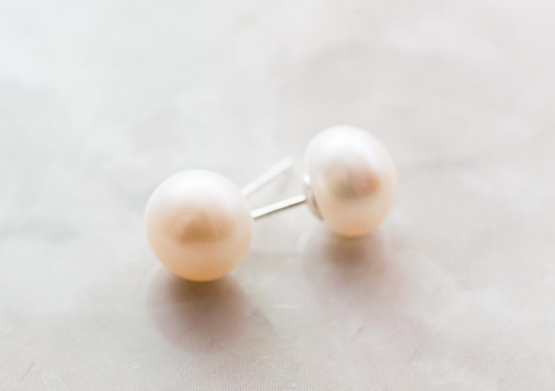 【購入価格19,800円】新品 あこや真珠 アコヤ本真珠 ピアス 8.5~9mm