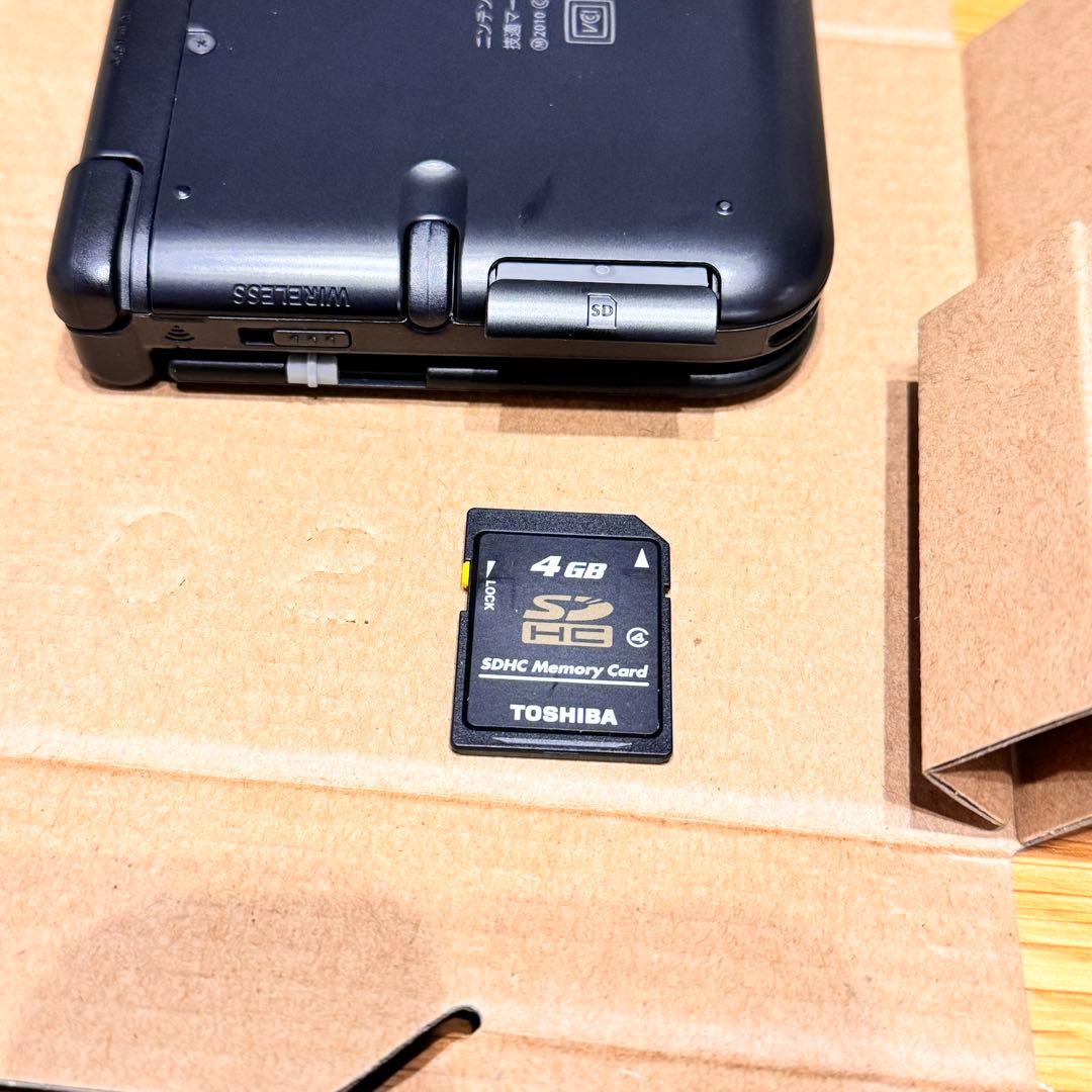 new Nintendo 3DS LL ブラック ACアダプター付き