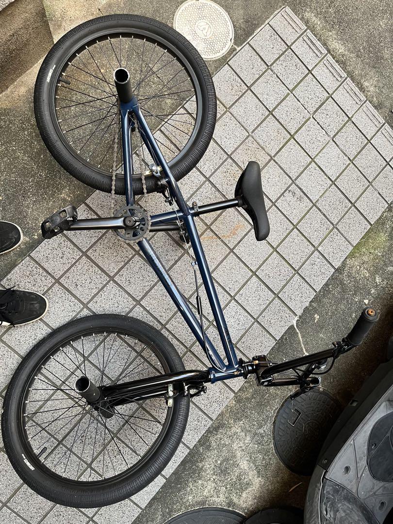 経典ブランド AresBikes フラット 自転車本体 - basicbabelauren.com