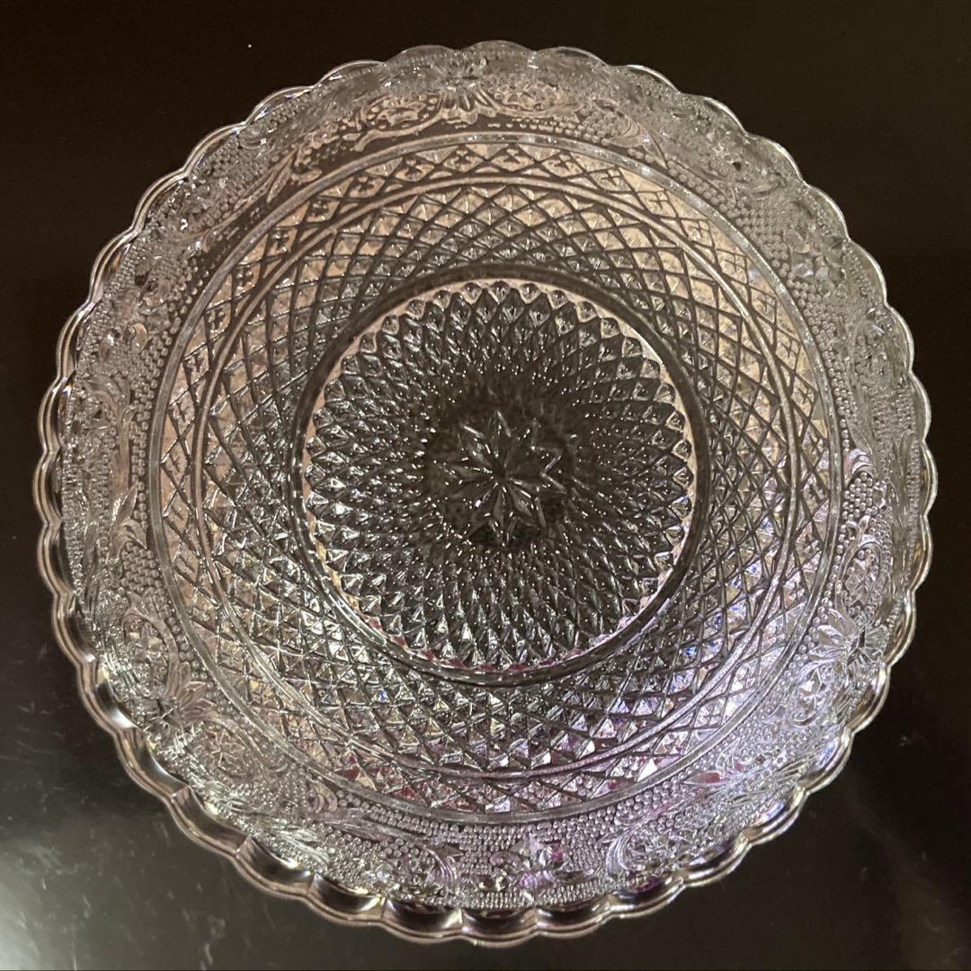 長谷川ガラス エリザベス ヴィンテージ食器 大鉢1客 小鉢4客 合計5点セット 長谷川ガラス エリザベス ヴィンテージ食器 大鉢1客 小鉢4客 合計5点セット