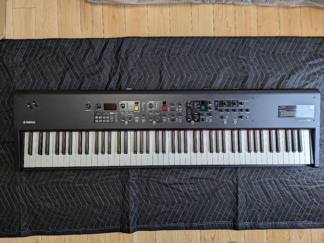 YAMAHA ステージピアノ CP88 (専用譜面台付)