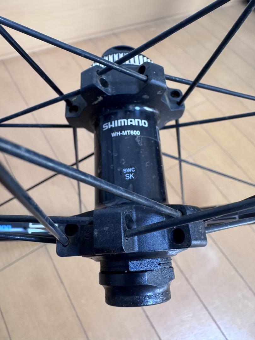 シマノ　MTB 完組みホイール　前後セット　MT600