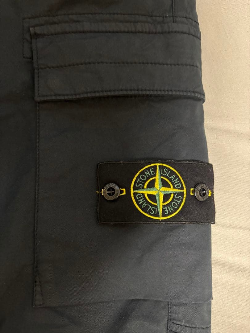 Stone Island カーゴパンツ W33 ネイビー 値下げ可 Stone Island カーゴパンツ W33 ネイビー 値下げ可