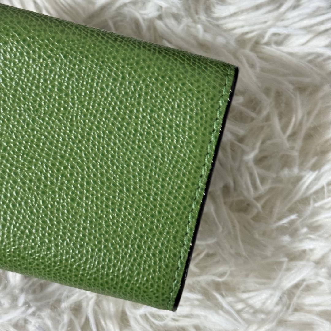 新品未使用✨ヴァレクストラVALEXTRA 財布 メンズ コンパクトパース　緑