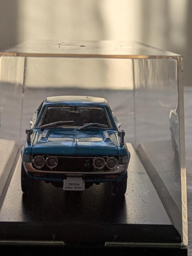 ①ミニカーセット 3台 ディスプレイケース付き　新品未開封