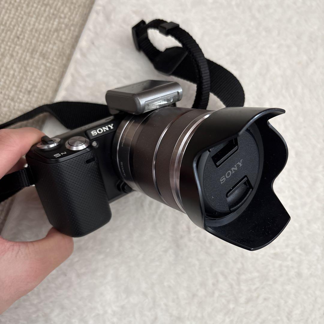 SONY NEX-5 0.25m/0.82ftと0.24m/0.8ft
