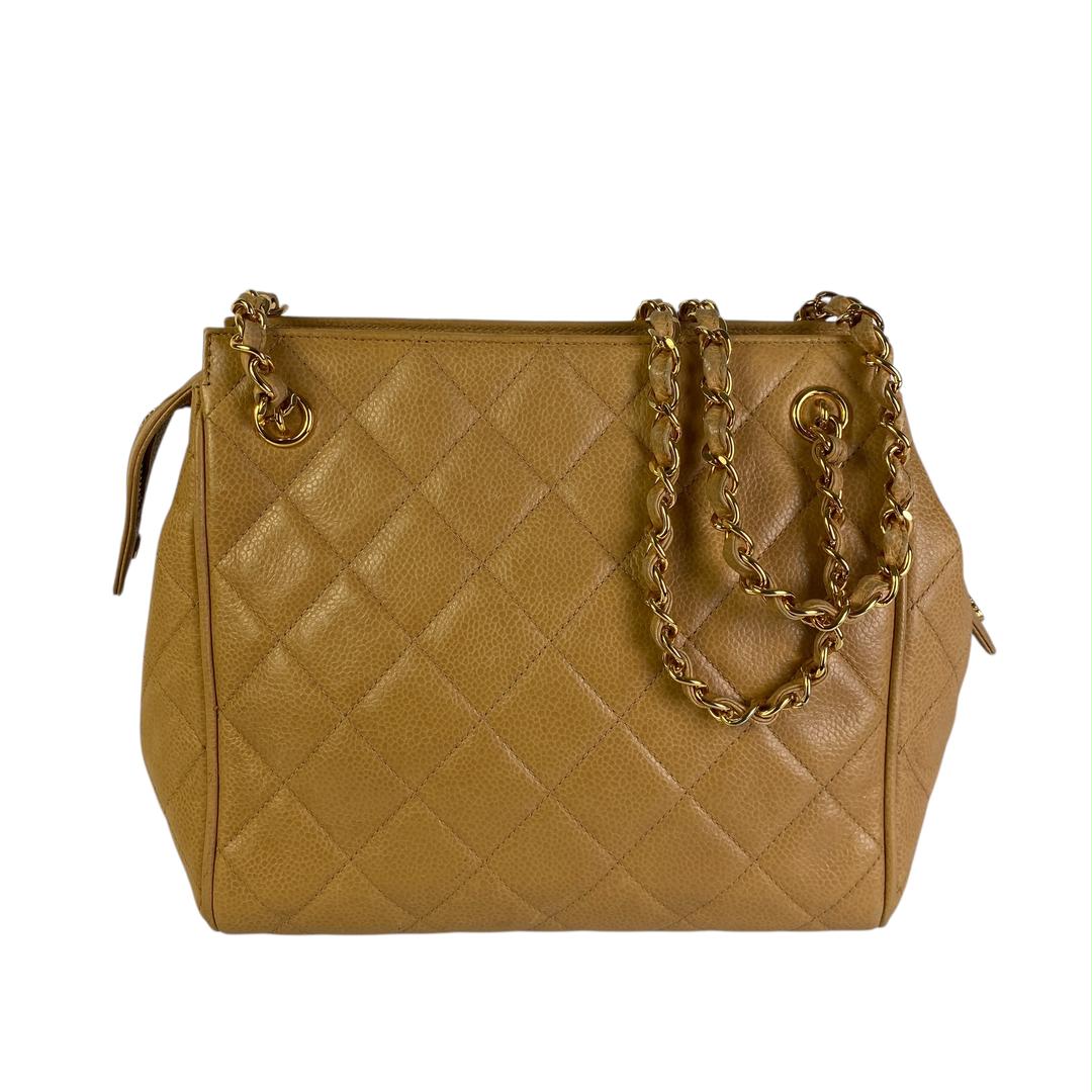 CHANELマトラッセ キャビア ハンドバッグ A-7810 CHANELマトラッセ キャビア ハンドバッグ A-7810
