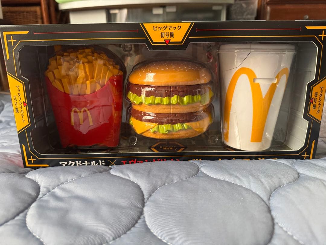 マクドナルド × エヴァンゲリオン フィギュアセット