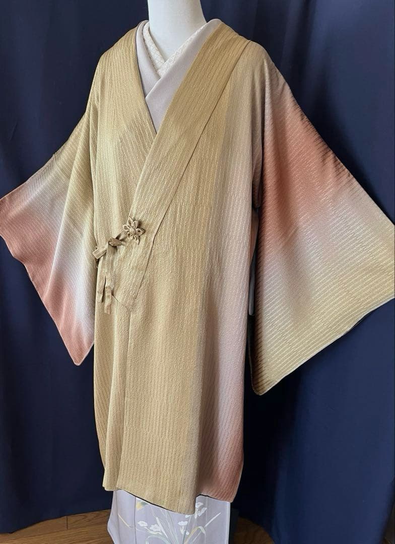 【ロング道長着】カラシ➕ブラック完全リバーシブル 両面地紋 万能羽織物 未着用 【ロング道長着】カラシ➕ブラック完全リバーシブル 両面地紋 万能羽織物 未着用