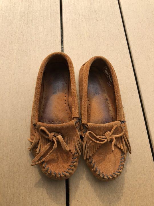 ミネトンカモカシン 24cm